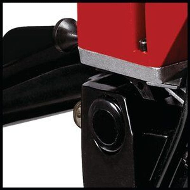 Tronçonneuse thermique 50,4 cm³ 2 kW avec guide-chaîne OREGON de 40 cm EINHELL, vue de détail